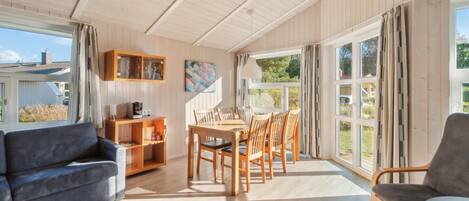 Tv, pejs, dvd-afspiller