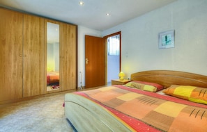 3 Schlafzimmer, kostenloses WLAN, Bettwäsche