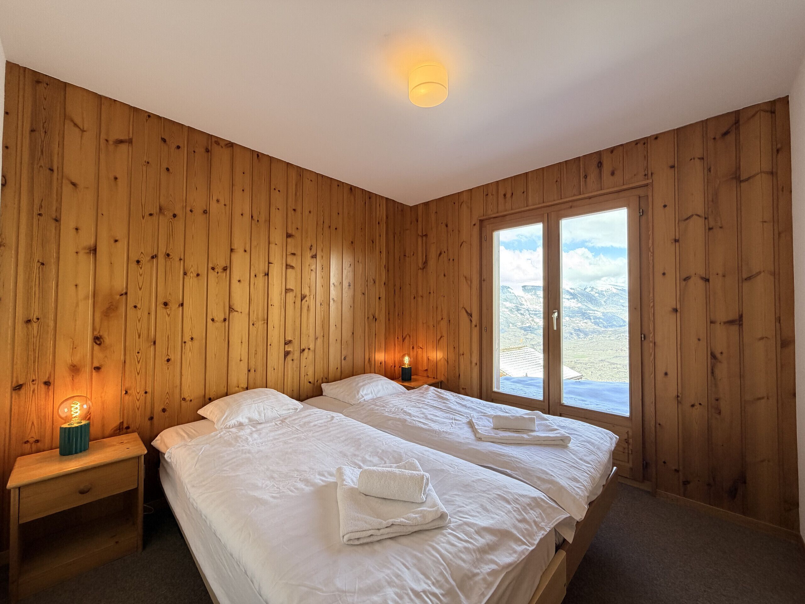 5 habitaciones, wifi gratis y ropa de cama 