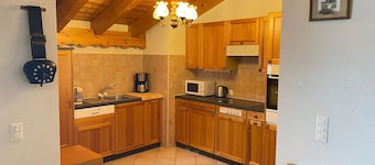 HCR 141 - COMFORTABLE apartment 8 pers