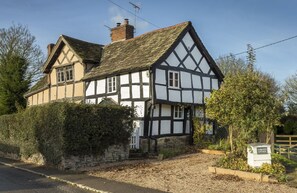 Exterior - Cobbler’s Cottage Pembridge, Nr Leominster , Herefordshire (Leominster)