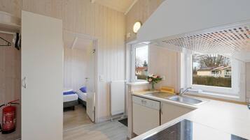 Kühlschrank, Herdplatte, Geschirrspüler