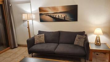 Fernseher, DVD-Player