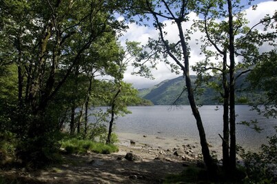 Large 7-bedroom Scottish house sleeping up to 15 in beautiful Highlands setting