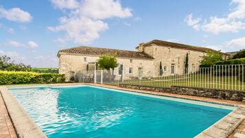 Piscina all'aperto