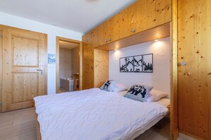 1 chambre, fer et planche à repasser, Wi-Fi gratuit
