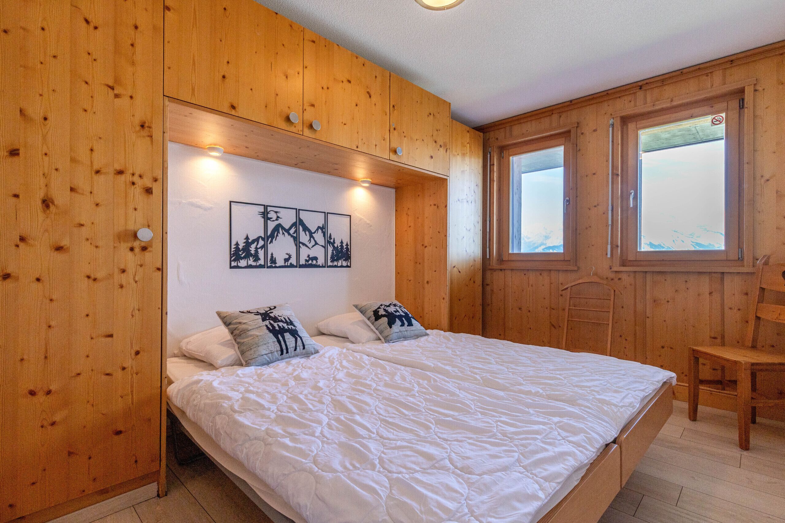 1 bedroom, iron/ironing board, WiFi (free)