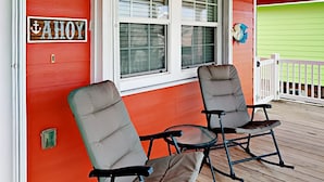 Balcony - Doodle Digs (Port Aransas)