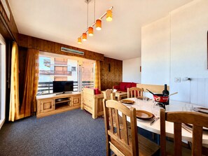 Dining - Combyre C 020 - COMFORTABLE apartment 6 pers (Veysonnaz)