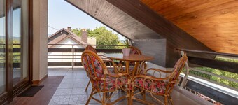 Superbe maison de 4 chambres à Plaski