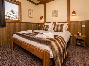 3 bedrooms, WiFi - Chalet in Paradiski with Stunning Ski Views (Les Arcs 2000)