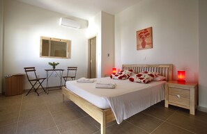 3 habitaciones, tabla de planchar con plancha y wifi gratis
