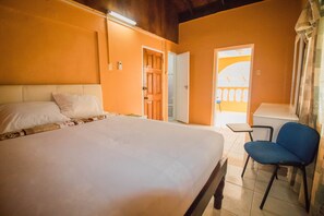 9 camere, Wi-Fi, lenzuola