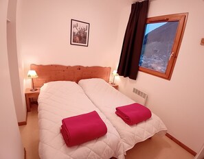 2 bedrooms, WiFi - Balcons B 014 - PARC NAT. VANOISE appart. 6 pers. (Val Cenis)