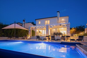 An infinity pool, a heated pool