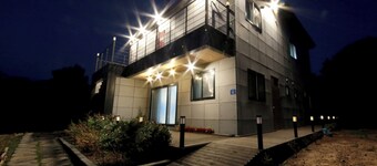 starlighthouse is familyroom