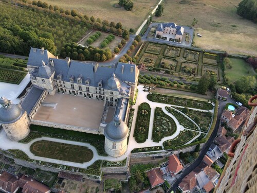 Perigordian house,quiet,and ECOLOGICAL PRIVATE SWIMMING POOL natural water, WIFI