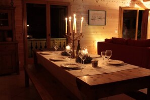 Dining - Traditional Haute-Savoie chalet near Lake Geneva. 10 sleeps (Bernex)