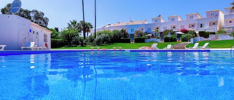 Udendørs pool