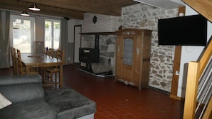 TV - Farm cottage "vetos". (Mhère)