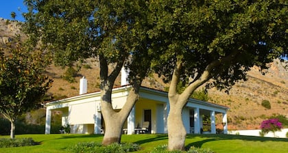 Kalogria West Peloponnese "VILLA ΜΑΝOLIA "
