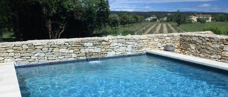 Piscina a l'aire lliure