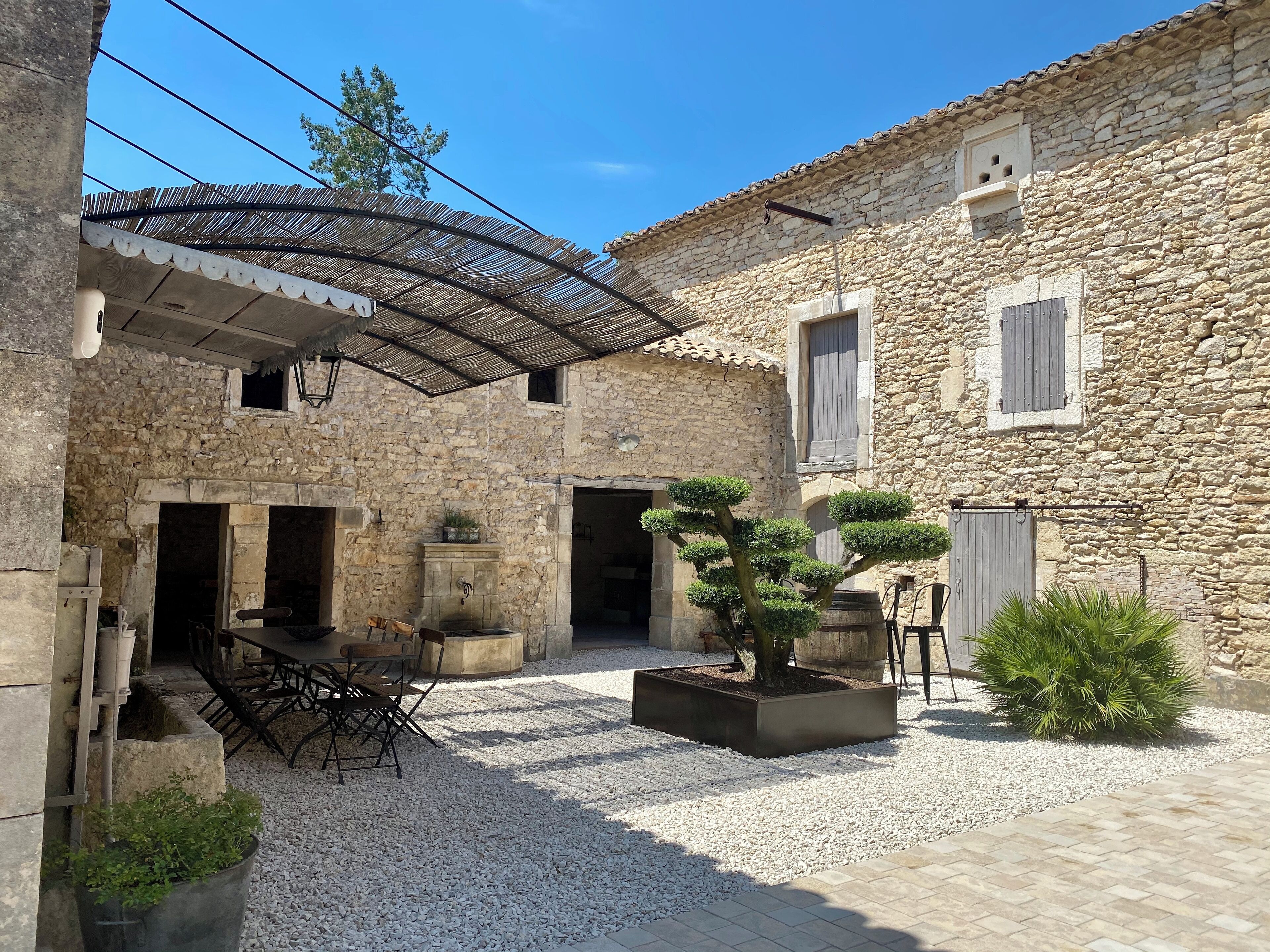 Restauration extérieure