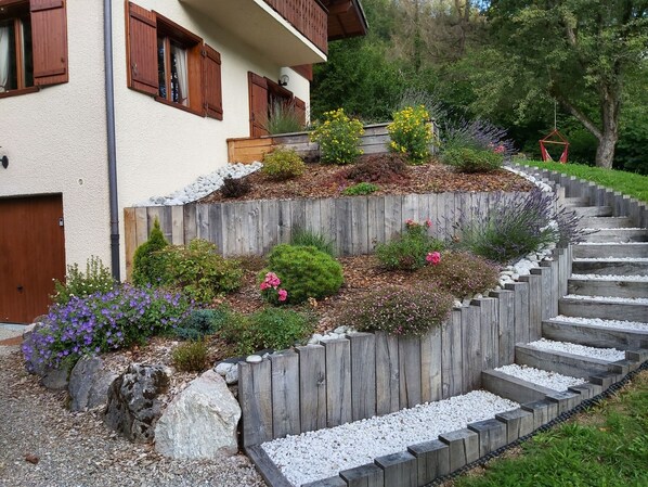 Jardines del alojamiento