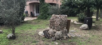 Apartamento jardín, 5000M de terreno, idealmente situado, playa de Pinarello. 