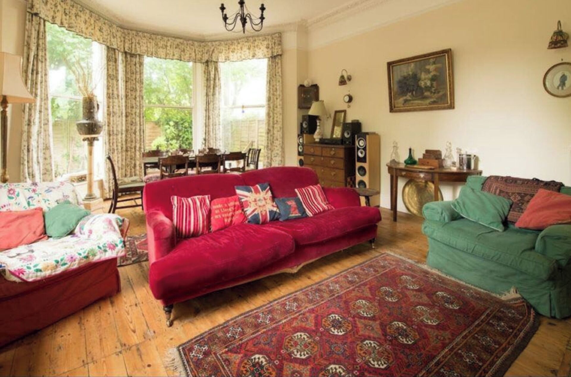 TV, fireplace, stereo