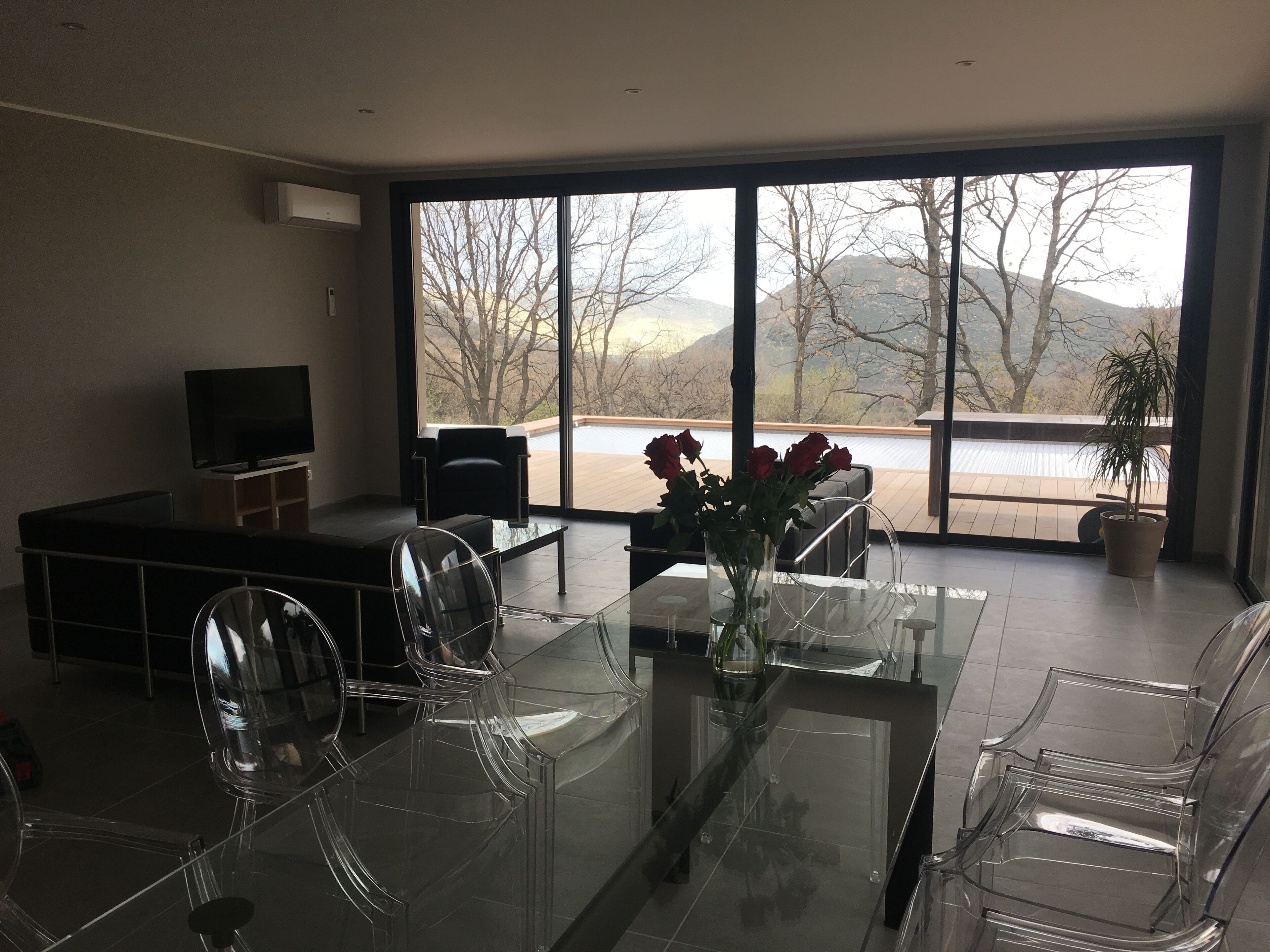 Villa D'architecte Avec Piscine Chauffée, Vue Sur La Vallée, Au Calme - Asco