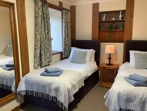 2 Schlafzimmer, Bügeleisen/Bügelbrett, kostenloses WLAN, Bettwäsche