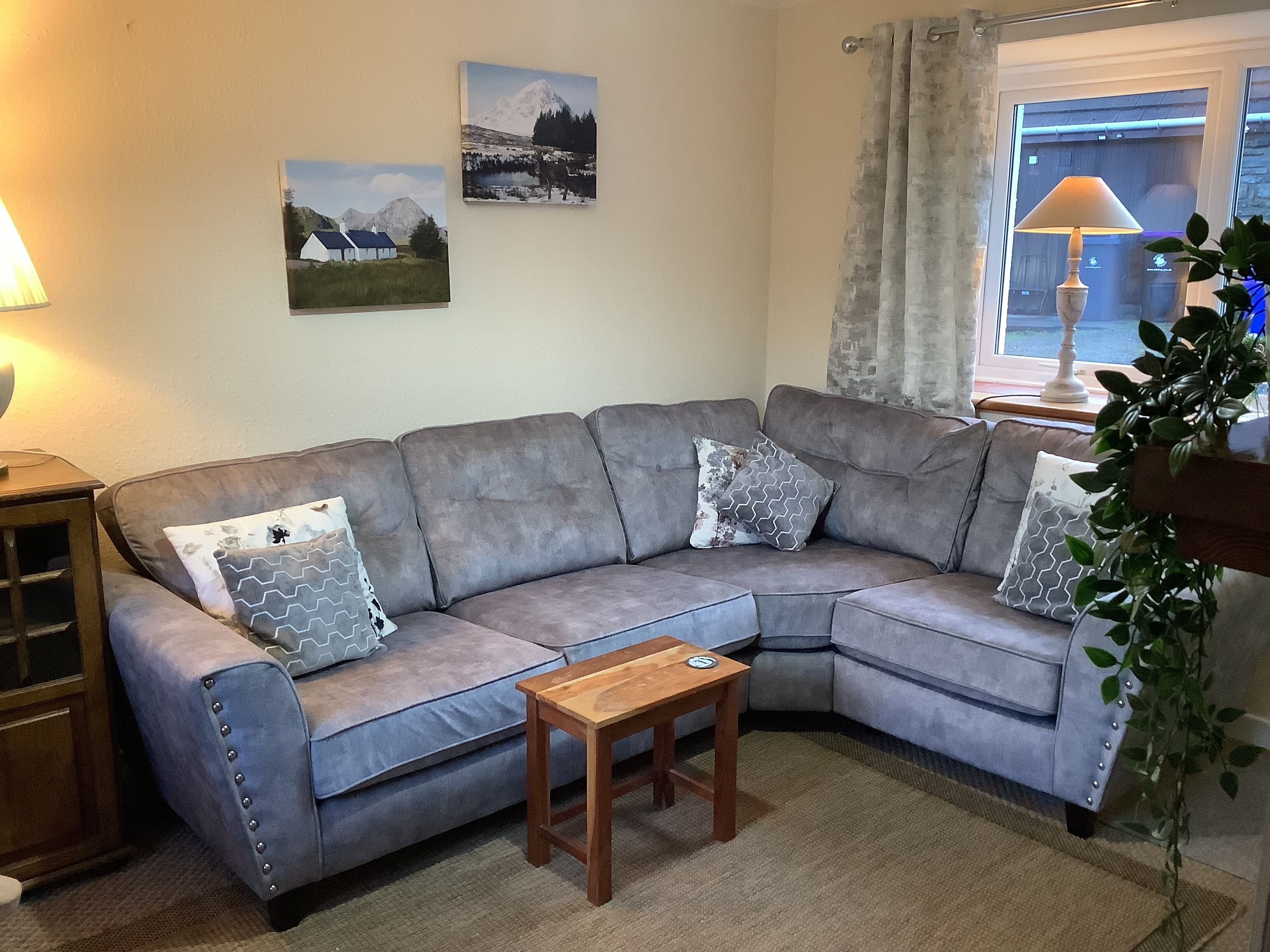 Inverherive Cottage  Sleeps 5 Close To The West Highland Way - Loch Lomond