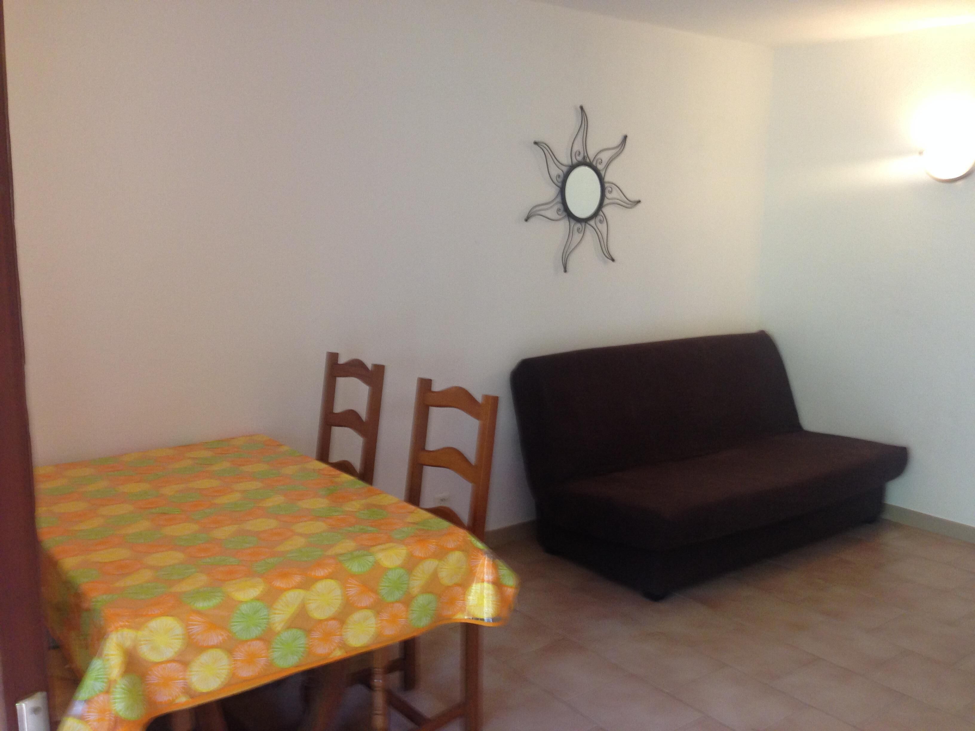 Appartement Calme, Terrain 5000 M2, Idéalement Situé, Plage Pinarello - Sainte-Lucie de Porto-Vecchio