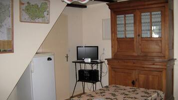 1 Schlafzimmer, Bügeleisen/Bügelbrett, Internetzugang, Bettwäsche