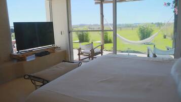 5 bedrooms, iron/ironing board, travel cot, free WiFi