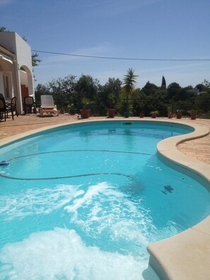 Piscine extérieure