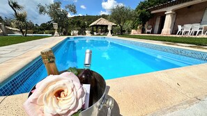 Piscine intérieure, piscine chauffée