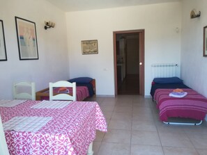 1 chambre, accès au Wi-Fi (inclus), literie fournie