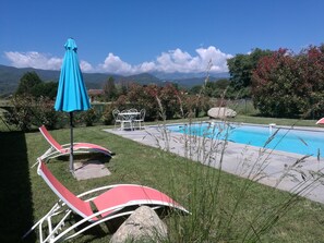 Piscine extérieure, piscine chauffée