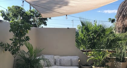 Casita, Amazing views!, Pool, wifi easy walk to the beach