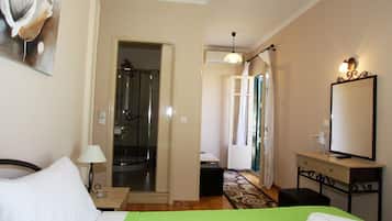 1 bedroom, travel crib, free WiFi, bed sheets