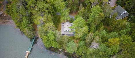 منظر من الجو على ارتفاع عالٍ