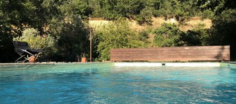 Unique Propriété ocrière restaurée - piscine partagée - 7,5 ha coeur du Luberon