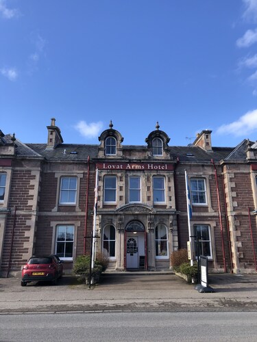 Traditional highland cottage with magnificent panoramic views 