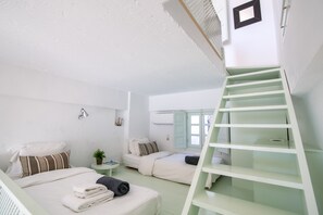 3 bedrooms, iron/ironing board, travel crib, free WiFi