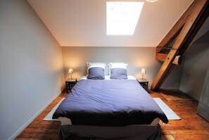 5 bedrooms, WiFi, bed sheets - Bellevue Forest House ⭐️⭐️⭐️ (Barbonne-Fayel)