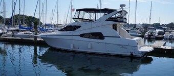  Your Floating Suite in Boston Harbor  