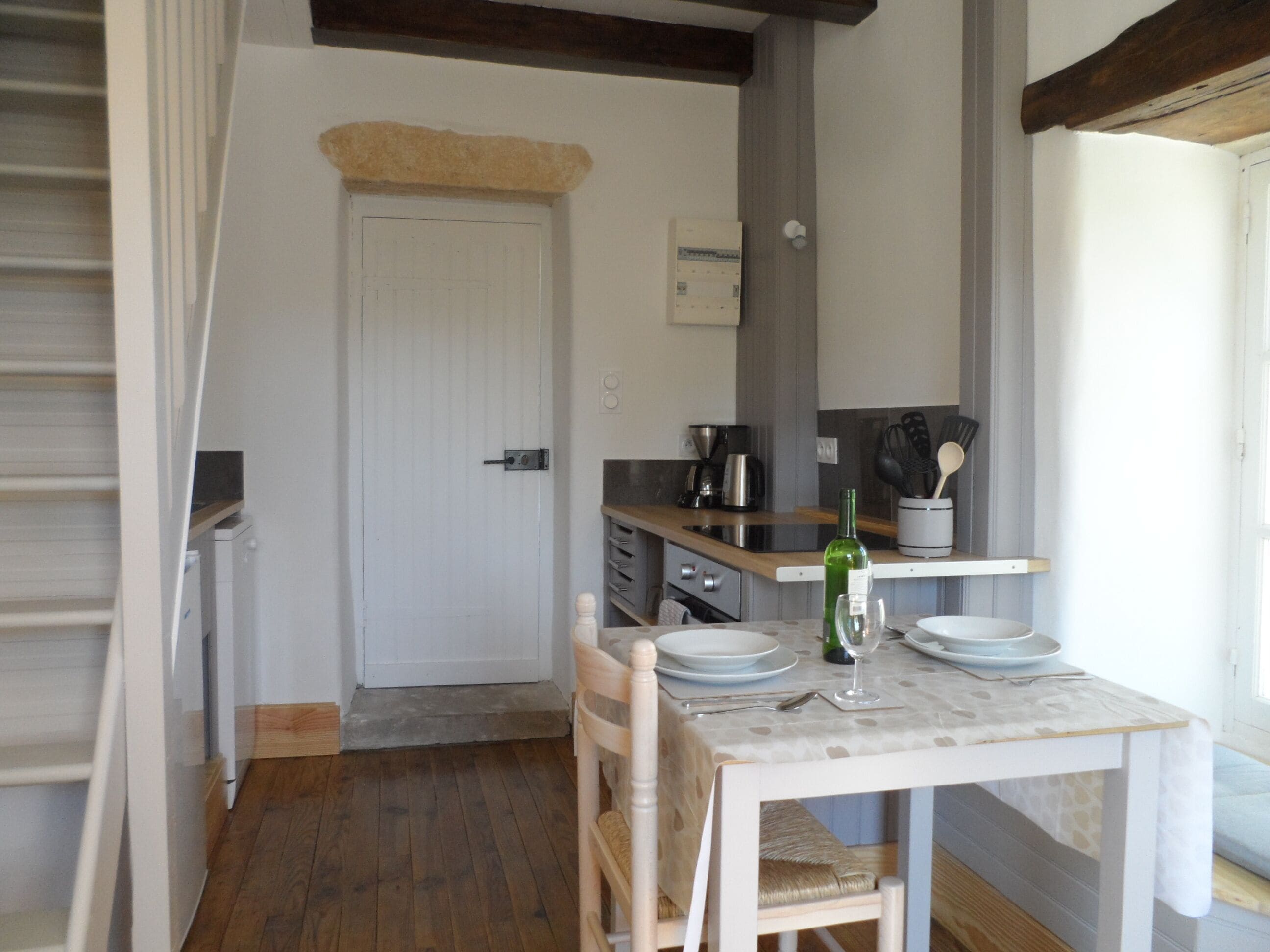 Réfrigérateur, four, plaque de cuisson, lave-vaisselle