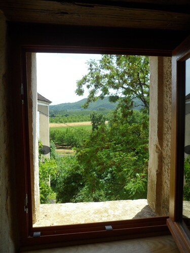 Newly renovated tower in the picturesque Dordogne valley.
